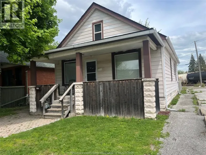 1650 MOY, Windsor