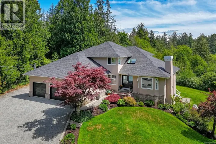 1650 Tatlow Rd, North Saanich