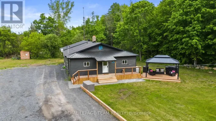 16509 CEDARVALE ROAD, North Stormont