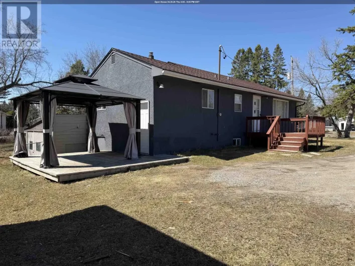 1653 Sunset DR, Fort Frances