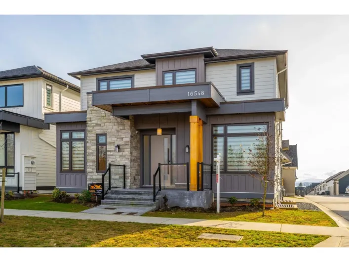 16548 22 AVENUE, Surrey