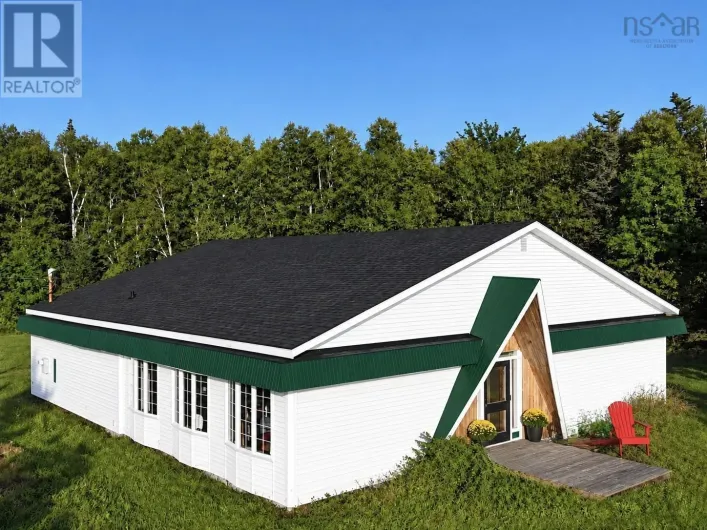 House for sale: 16552 Highway 19, Inverside