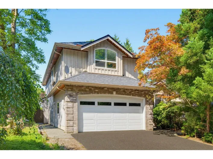 16587 84 AVENUE, Surrey
