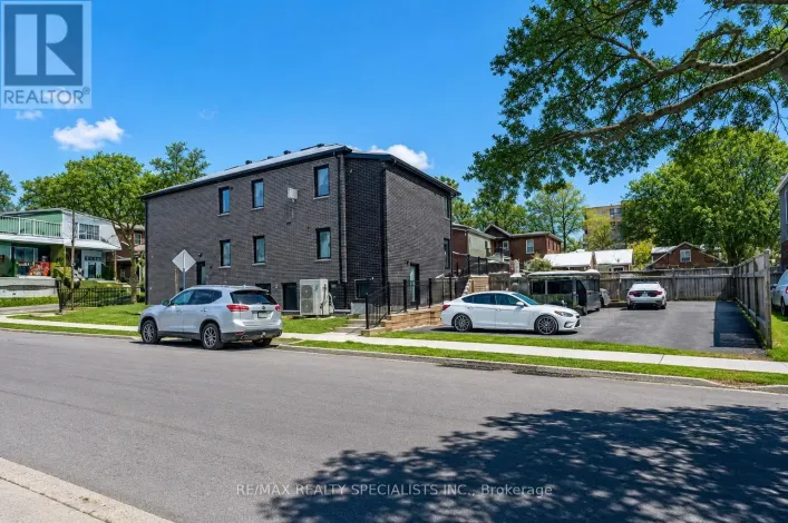 1659 GERRARD STREET E, Toronto