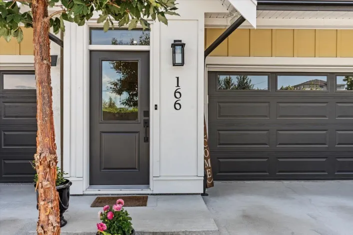 166 46211 PROMONTORY ROAD|Sardis South, Chilliwack