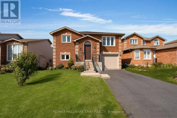 166 COUNTRY LANE, Barrie