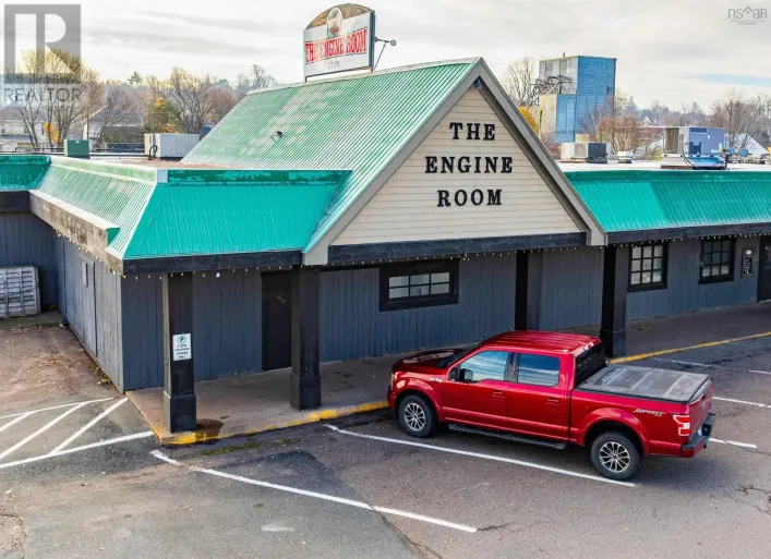 166 Esplanade Street, Truro