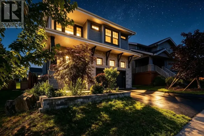 166 Hollyhock Way, Bedford