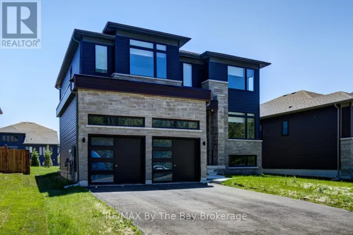 166 MAPLESIDE DRIVE, Wasaga Beach