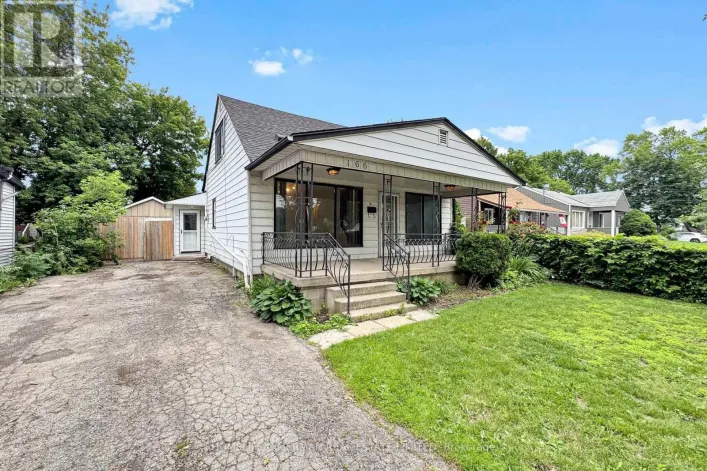 166 NORMANHURST AVENUE, Hamilton