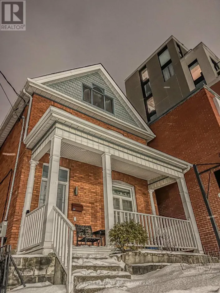 166 QUEEN STREET, Kingston