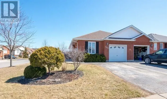 166 ST. LAWRENCE DRIVE, Welland