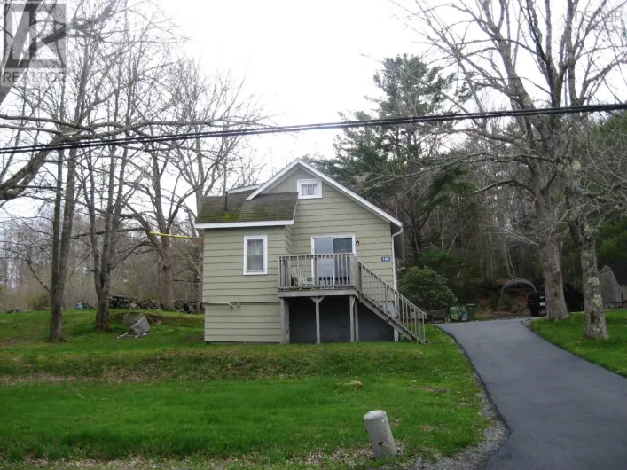 166 West Street, Milton