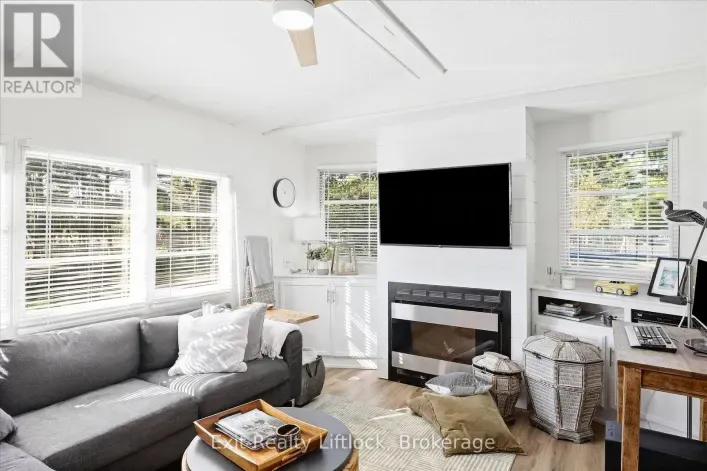 (166 WHISPERING PINES) - 2560 WESTVIEW ROAD, Selwyn