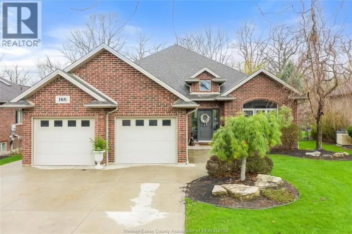 166 WOODYCREST, Kingsville