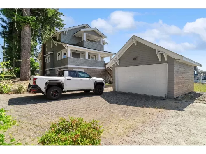 16602 BELL ROAD, Surrey