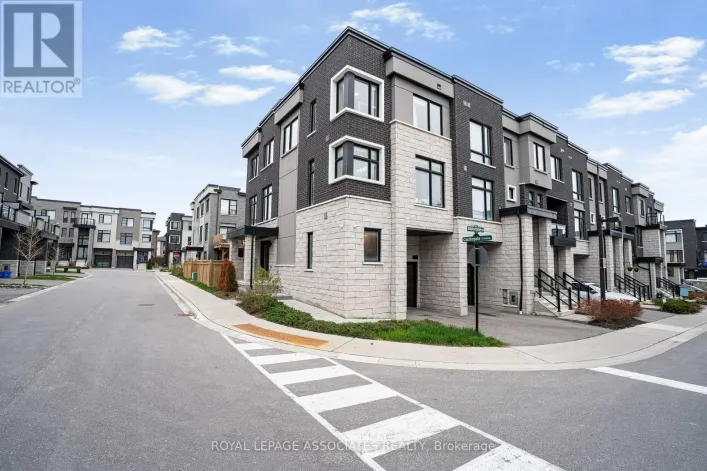 1662 HIDDEN VALLEY GLEN, Pickering