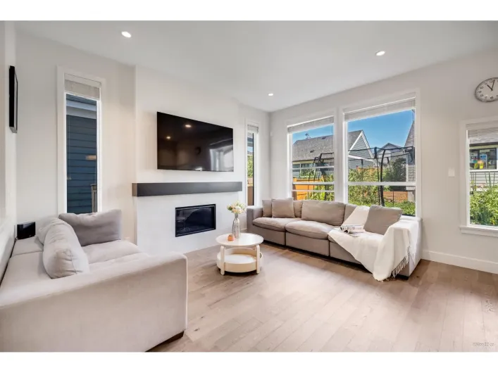 16623 21A AVENUE, Surrey