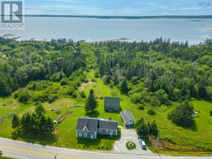 1663 Highway 3, East Pubnico