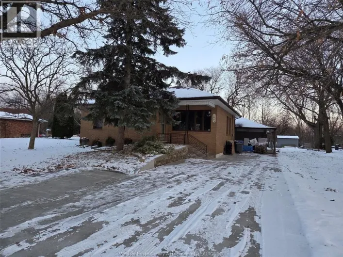 1665 GRAND MARAIS Unit# LOWER, Windsor