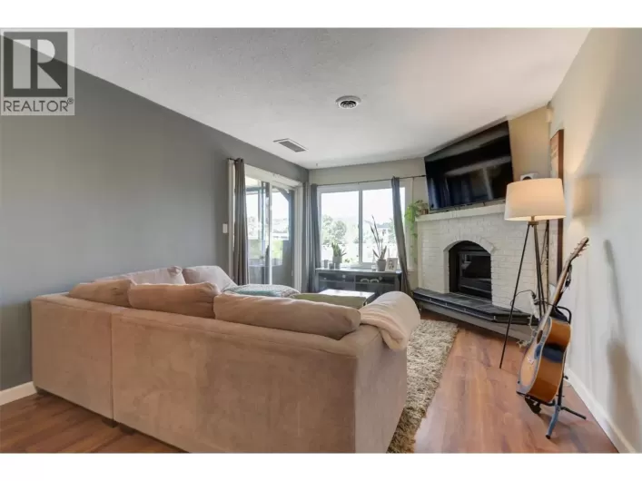 1665 Ufton Court Unit# 333, Kelowna