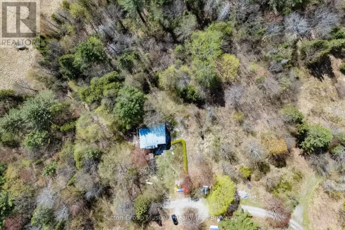 1667 PAINT LAKE ROAD, Lake of Bays