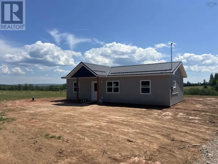 1668 Onslow Mountain Road, North River