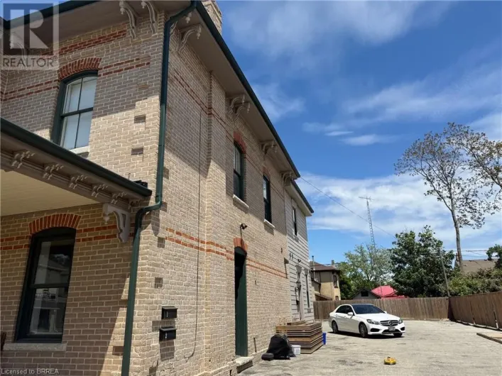 167 BRANT Avenue, Brantford