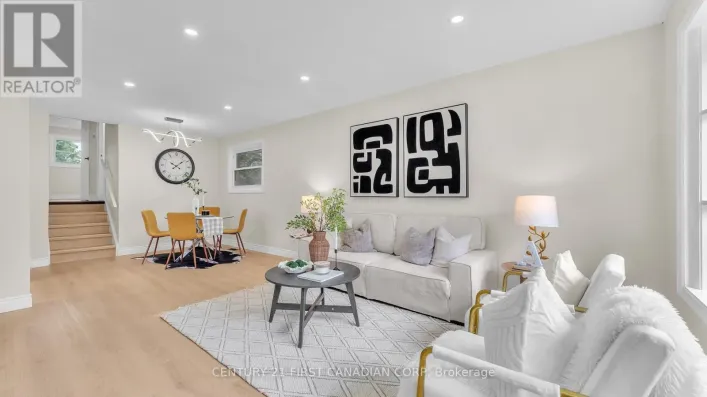 167 CARLYLE DRIVE, London East