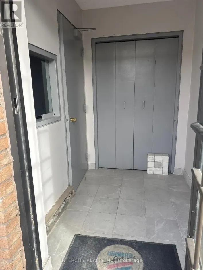 167 LIMESTONE CRESCENT, Toronto