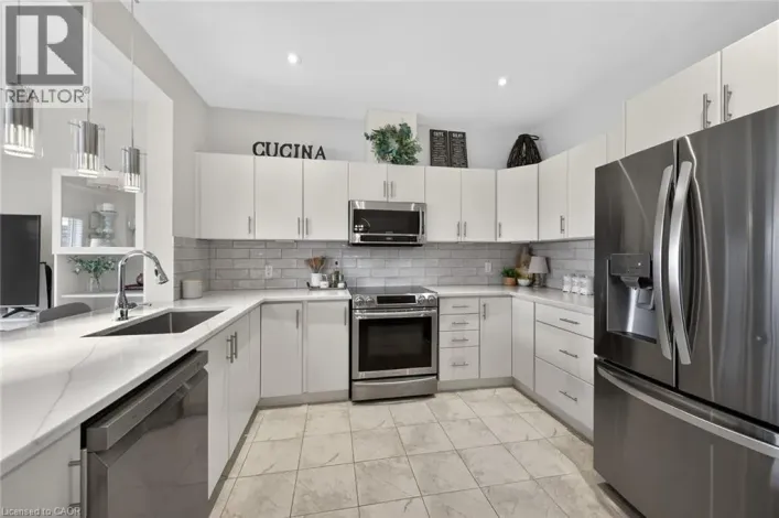 167 LORMONT Boulevard, Stoney Creek