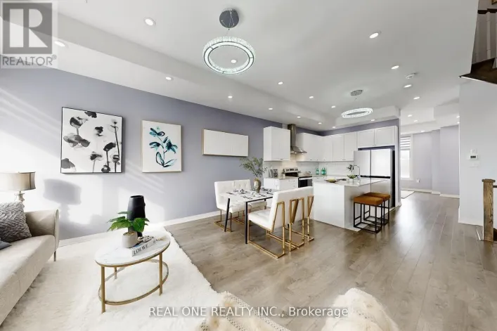 167 MARKLAND STREET, Markham