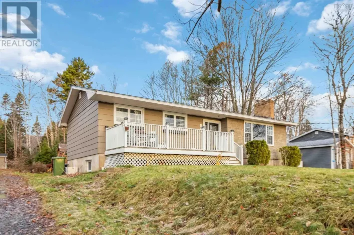 167 Pinetree Crescent, Hammonds Plains