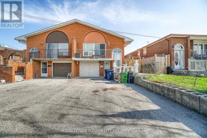 167 SHOREHAM DRIVE, Toronto