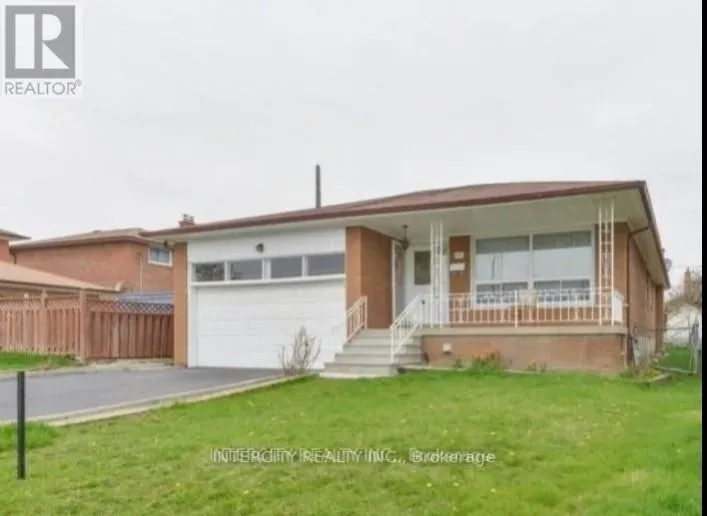 167 SILVERSTONE DRIVE, Toronto