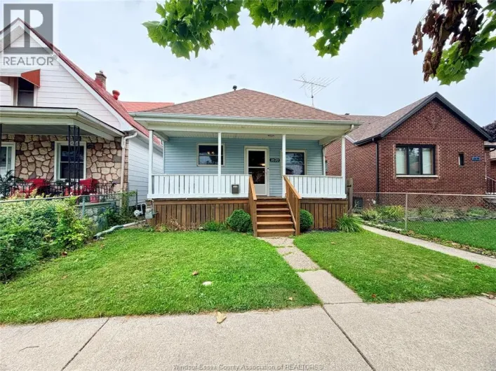 1670 ALBERT ROAD, Windsor