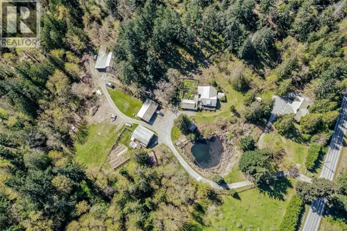 1671 Fulford-Ganges Rd, Salt Spring