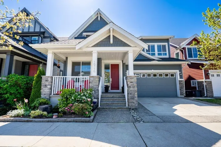 16716 18 AVENUE, Surrey