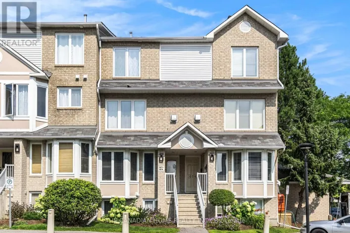 1672 LOCKSLEY LANE, Ottawa