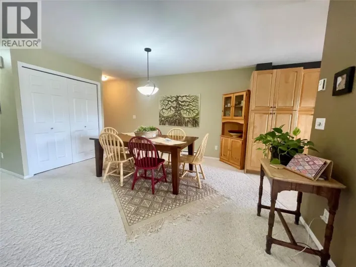 1672 Thayer Court, Kelowna