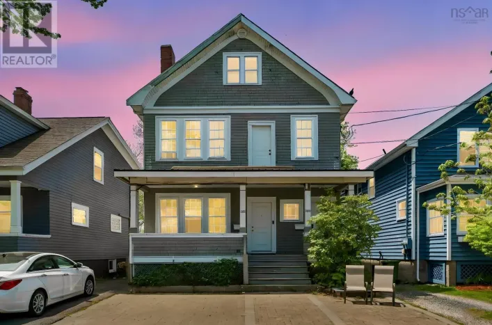 Duplex for sale: 1672/1676 Chestnut Street, Halifax