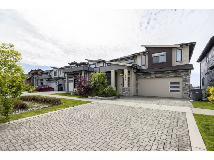 16764 16A AVENUE, Surrey