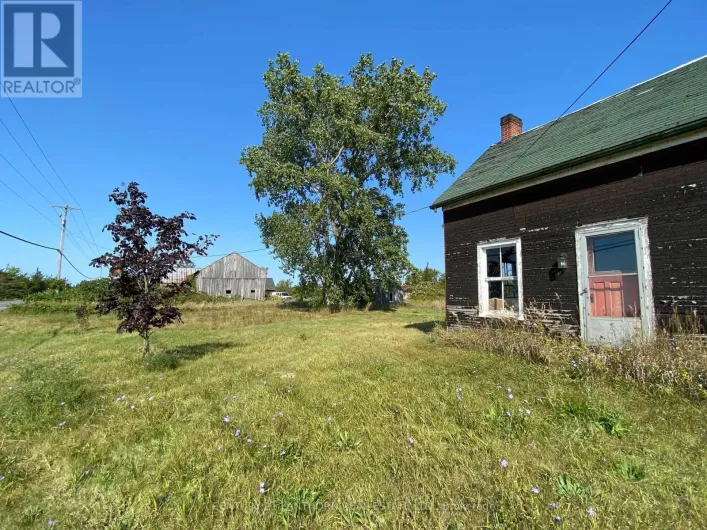 1677 COUNTY 8 ROAD, Prince Edward County