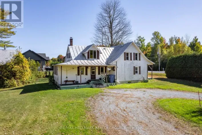 1677 STE ANNE ROAD, Champlain