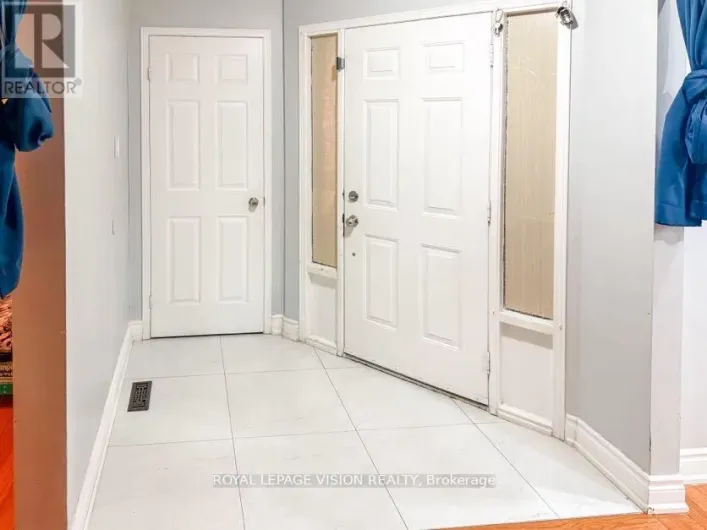 1678 DELLBOOK AVENUE, Pickering