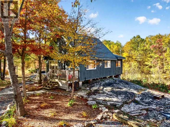 1679 MOUNTAIN ROAD, Rideau Lakes