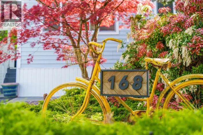 168 145 KING EDWARD STREET, Coquitlam
