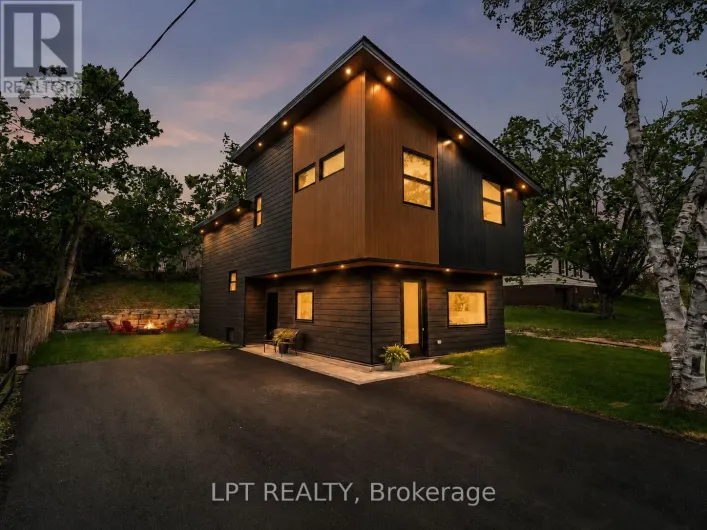 168 BERCZY STREET, Barrie