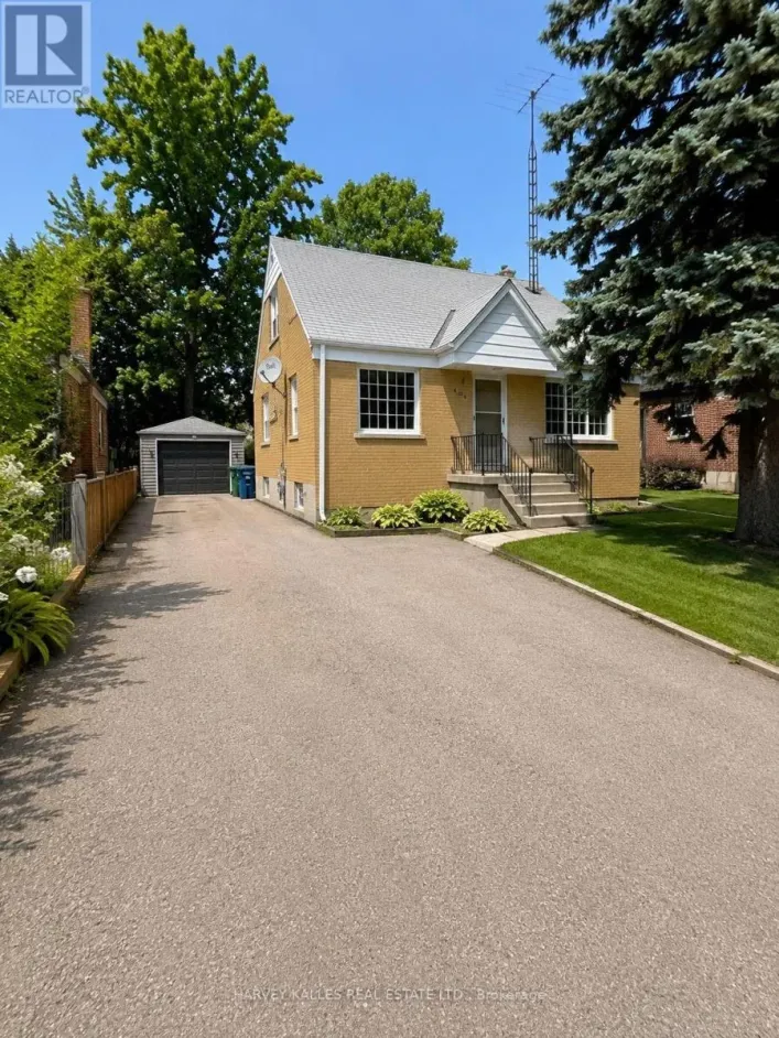 168 BOGERT AVENUE, Toronto