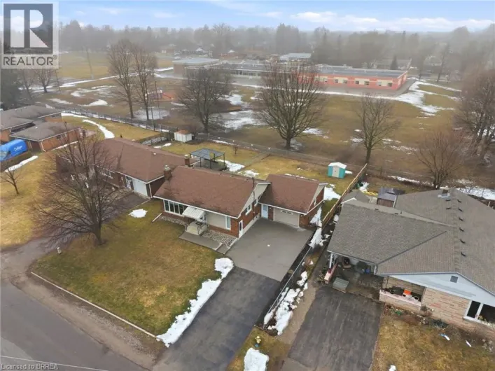 168 MONTCLAIR Crescent, Waterford
